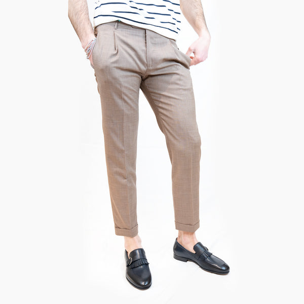berwch pantalone con pince