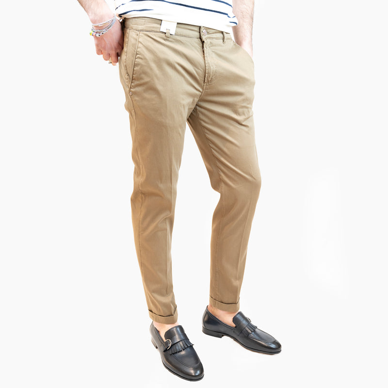 camouflage pantalone chino sand