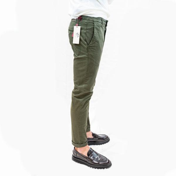 pantalone camouflage modello chinos sand